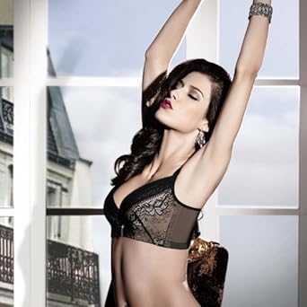 零点舞后 <em>送</em>女友<em>生日礼物文胸</em>深V薄杯内衣抑菌