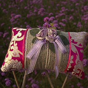 车摆件 婚房装饰 香熏抱枕 熏衣草味 <em>香包</em> <em>香囊</em>