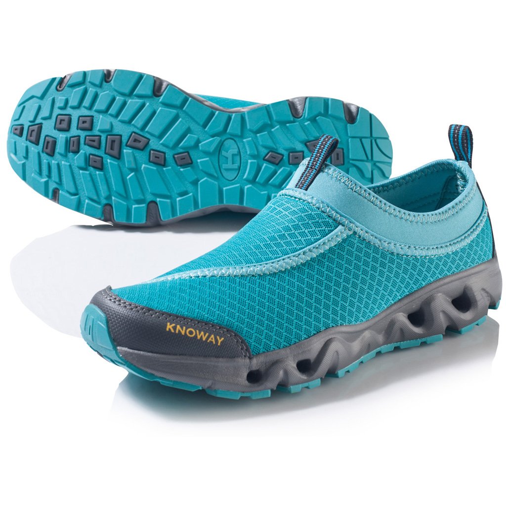 进口网面旅游鞋